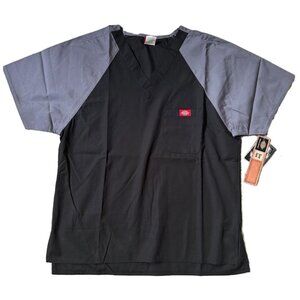 Dickies 816107 Men's Raglan Sleeve Scrub Top Black & Grey